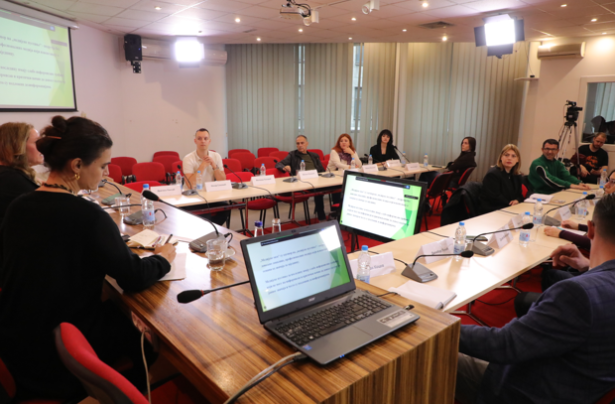 Polaznici koji su radionicu pratili uživo (foto: Pres centar UNS-a)