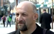 Здравићу дозвољено да извештава са Скупштине Александровца, одустао од штрајка глађу Здравићу дозвољено да извештава са Скупштине Александровца, одустао од штрајка глађу