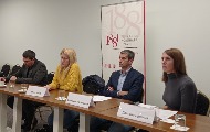 Јелена Зорић на конференцији „Стоп некажњивости!“: Неактивност државних органа у случају убиства Пантића нас чини уплашенима и пониженима Јелена Зорић на конференцији „Стоп некажњивости!“: Неактивност државних органа у случају убиства Пантића нас чини уплашенима и пониженима