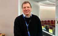 Dr Ričard Flečer: Korišćenje veštačke inteligencije u medijima javnost povezuje sa nepouzdanošću Dr Ričard Flečer: Korišćenje veštačke inteligencije u medijima javnost povezuje sa nepouzdanošću