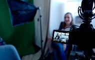 Lažni intervjui sa novinarima se koriste za promociju sumnjive kripto platforme Lažni intervjui sa novinarima se koriste za promociju sumnjive kripto platforme
