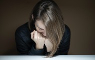Истраживање о менталном здрављу: Већина испитаних новинара је свакодневно емотивно исцрпљена и под стресом Истраживање о менталном здрављу: Већина испитаних новинара је свакодневно емотивно исцрпљена и под стресом