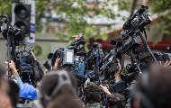 СЋФ: Брутална кампања из државног врха – за три недеље 57 напада на новинарe СЋФ: Брутална кампања из државног врха – за три недеље 57 напада на новинарe
