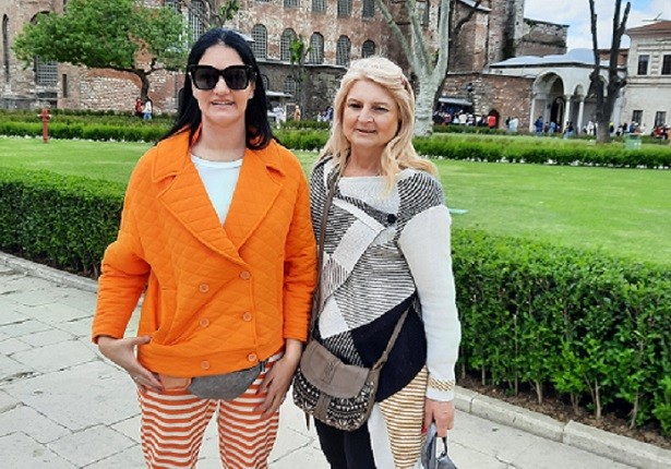 Milica Ćirić, slepa novinarka, ima pomoć Rade Kondić (foto: privatna arhiva) 
