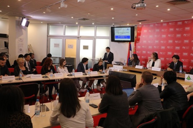 Učesnici diskusije o medijskom praćenju izbora (foto: Pres centar UNS-a)