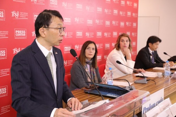 Ambasador Japana u Srbiji Akira Imamura govorio je o slobodi medija u Srbiji (foto: Pres centar UNS-a) 