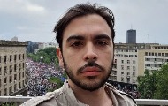 Prošao mesec od napada na novinara Vojina Radovanovića, policija nije saslušala predloženog svedoka Prošao mesec od napada na novinara Vojina Radovanovića, policija nije saslušala predloženog svedoka