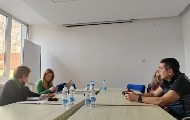 Frilenseri - nevidljivi za zakonodavstvo i medijsku zajednicu u Srbiji Frilenseri - nevidljivi za zakonodavstvo i medijsku zajednicu u Srbiji