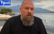 Index.hr: Vlada kaže da je tekst „Je*o vas Vukovar“ uvredljiv. Vređa li vas (Dežulović)? Index.hr: Vlada kaže da je tekst „Je*o vas Vukovar“ uvredljiv. Vređa li vas (Dežulović)?