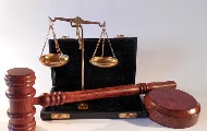 Истраживање: Новинари сматрају да је правосуђе затворено, а судије да новинари нису стручни Истраживање: Новинари сматрају да је правосуђе затворено, а судије да новинари нису стручни