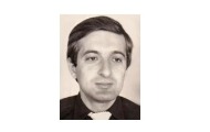 Преминуо Александар Микавица, новинар „Политике” у пензији Преминуо Александар Микавица, новинар „Политике” у пензији